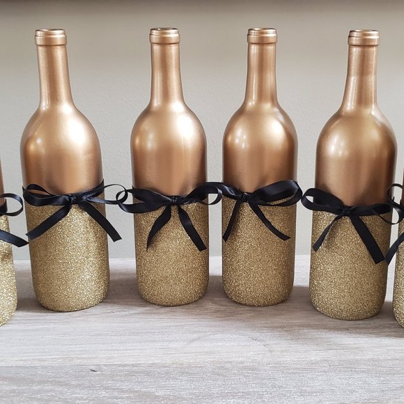 Shimmering Glitter Wine Bottle Decor for Glamorous Weddings Sparkling Reception - Picture 4 of 9